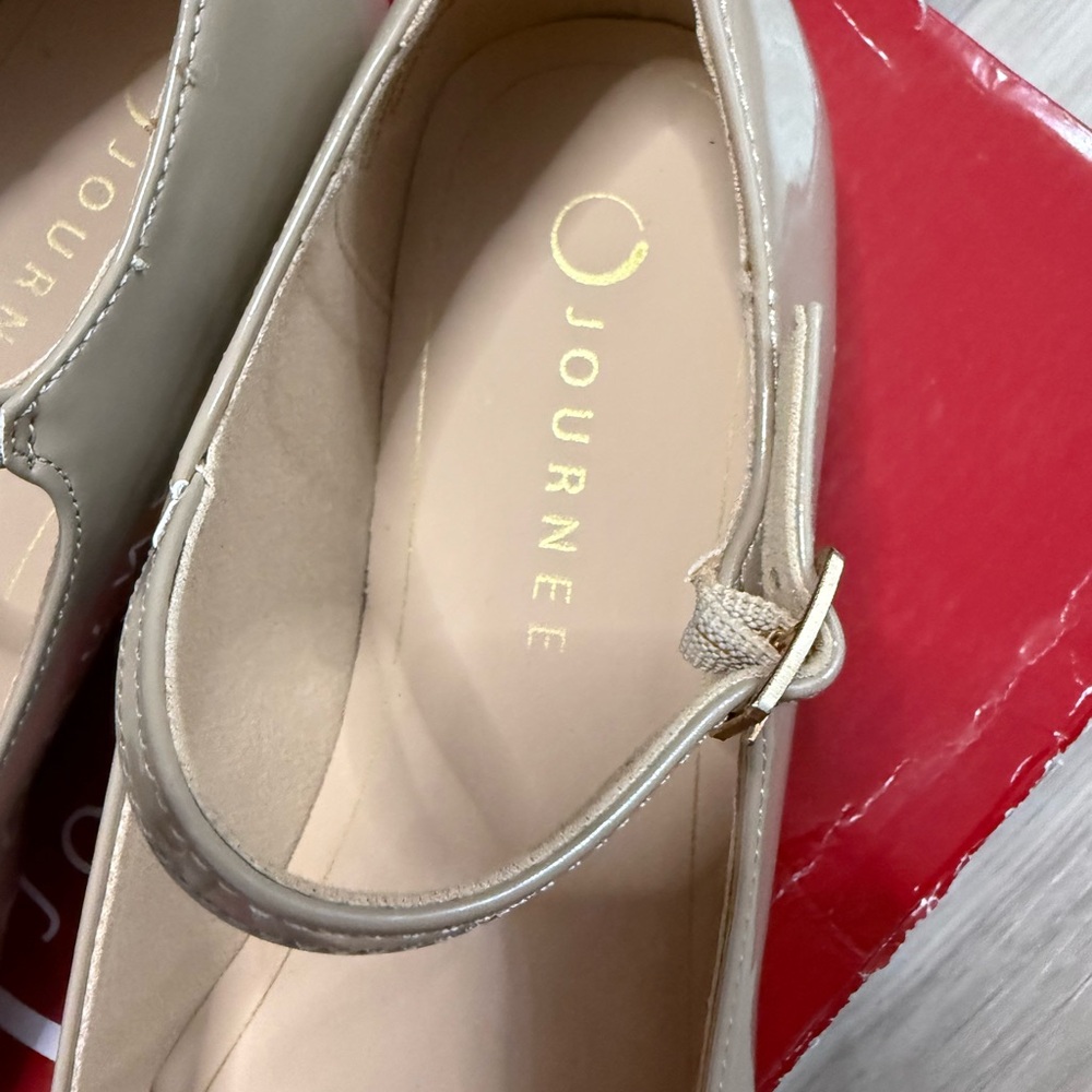 Journee Collection Beige Mary Jane Flats - Picture 4 of 6